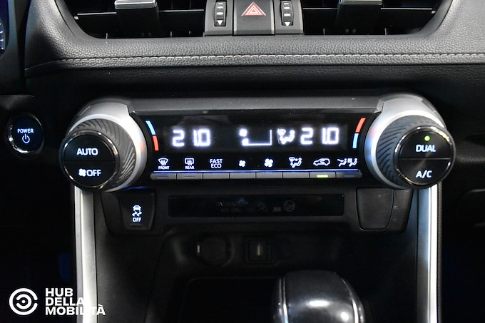 TOYOTA RAV4 2.5 HV (222CV) E-CVT AWD-i Business